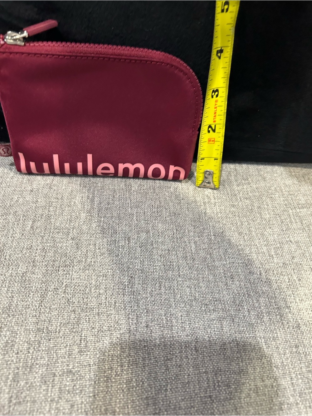 lululemon Raspberry Card & Key clippable Pouch - Picture 10 of 13
